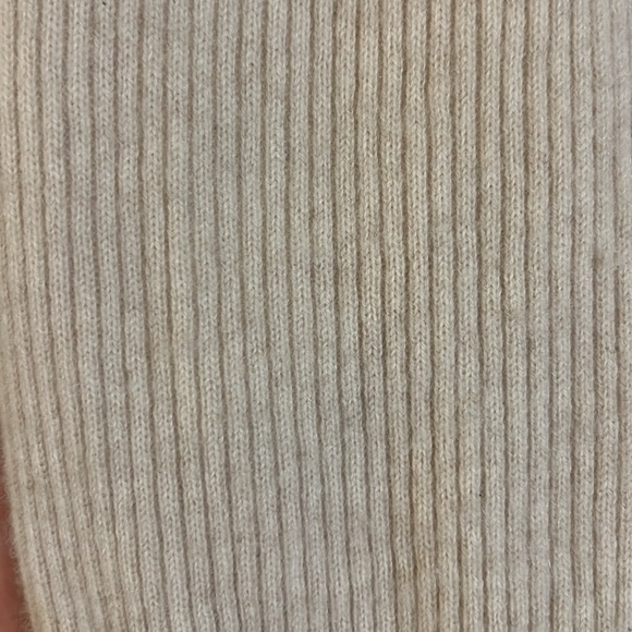 Reformation Open Back Sweater - Picture 5 of 5